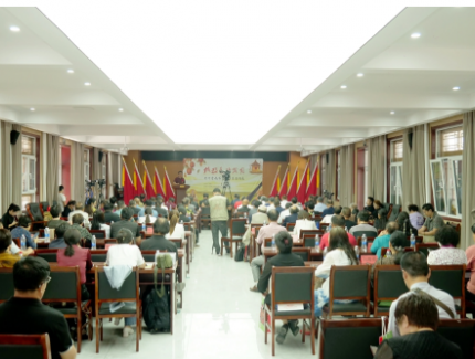 “致敬奮斗歲月”癸卯豐收節(jié)書畫名家邀請(qǐng)展開幕暨現(xiàn)代書畫網(wǎng)展覽活動(dòng)中心揭牌儀式在京舉行