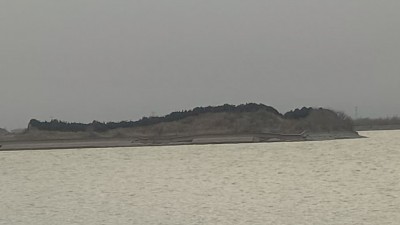 天鵝湖，夕陽(yáng)下的臥佛