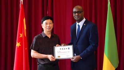 胡海銀受邀出席馬里共和國大使館中醫(yī)文化交流活動