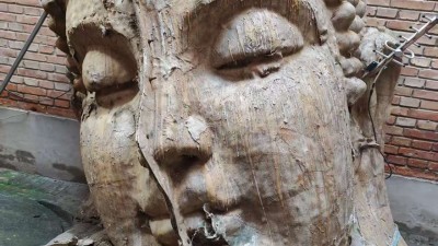 笑琰詩歌: 宋莊，宋莊，藝術在誦經(jīng)