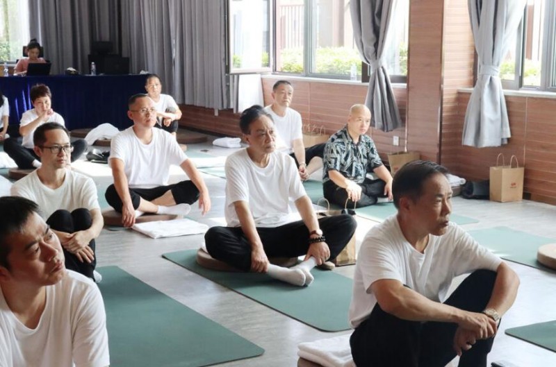 師點文化：認(rèn)識自己，做生命的主人