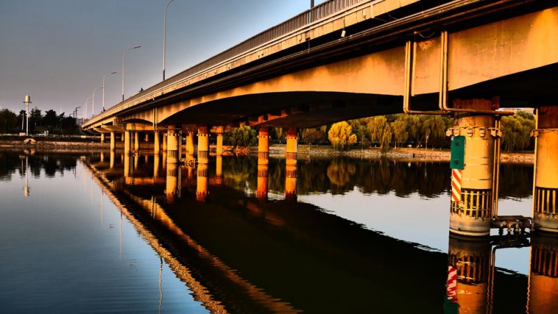 攝影：北京通州運(yùn)河公園水上風(fēng)景及畫(huà)舫游船掠影
