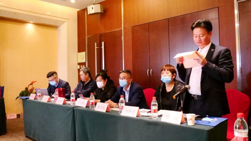 2021傳統(tǒng)文化傳承與新時(shí)代發(fā)展研討會(huì)暨正念正心國學(xué)文化宗教學(xué)研究院、傳統(tǒng)文化學(xué)研中心成立儀式在京召開